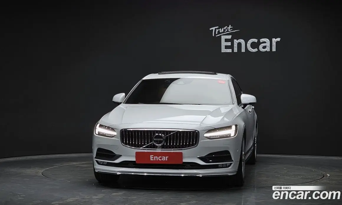 Volvo S90 2019 2.0 автомат (гидро), фото 3 Volvo S90 2019 2.0 автомат (гидро), фото 3