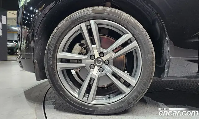 Volvo XC60 2021 2.0 автомат (гидро), миниатюра 5 Volvo XC60 2021 2.0 автомат (гидро), миниатюра 5