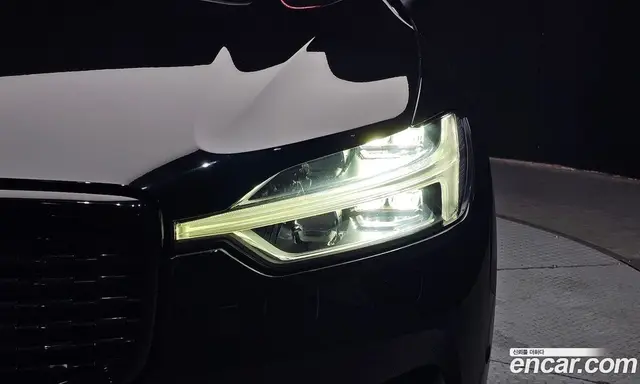 Volvo XC60 2021 2.0 автомат (гидро), миниатюра 8 Volvo XC60 2021 2.0 автомат (гидро), миниатюра 8