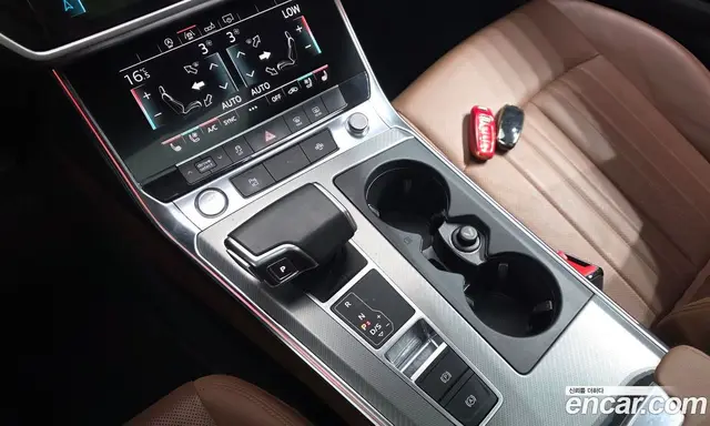 Audi A6 2019 2.0 автомат (гидро), миниатюра 12