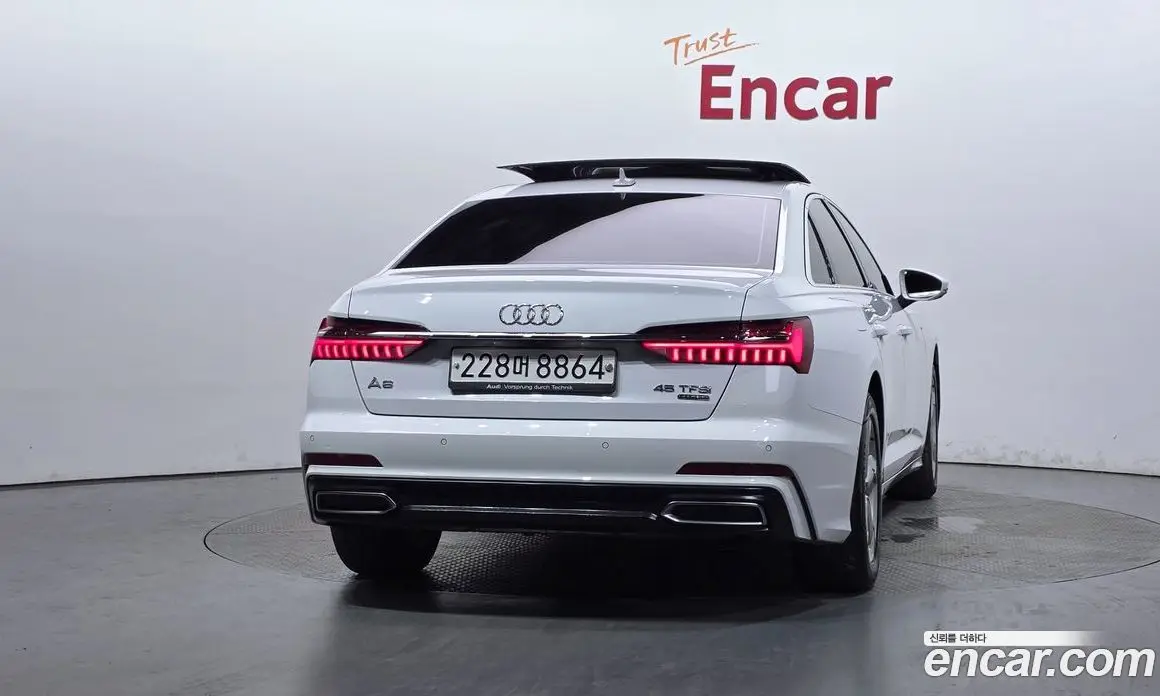 Audi A6 2019 2.0 автомат (гидро), фото 4