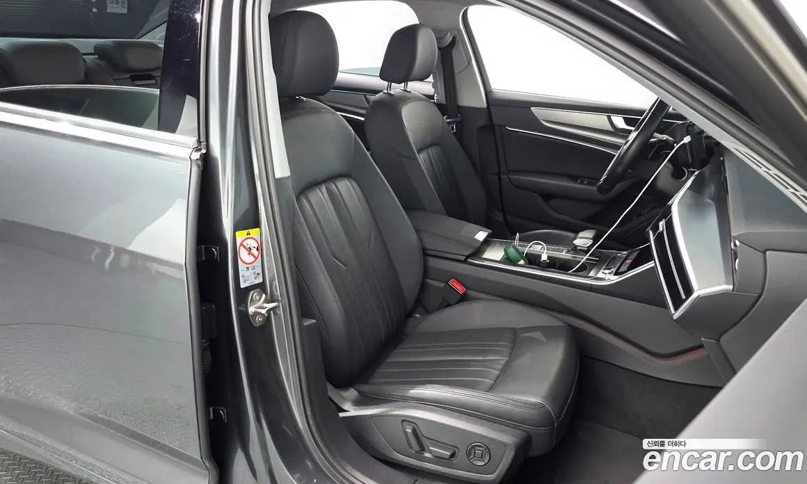 Audi A6 2020 2.0 автомат (гидро), фото 16