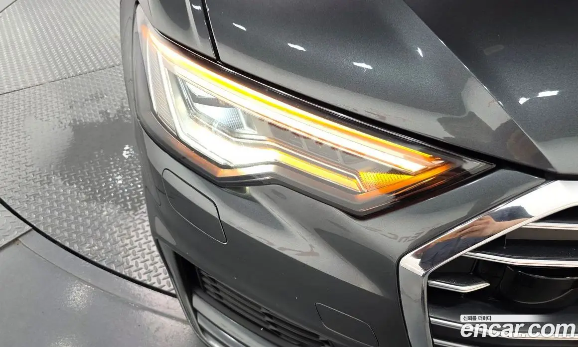 Audi A6 2020 2.0 автомат (гидро), фото 8
