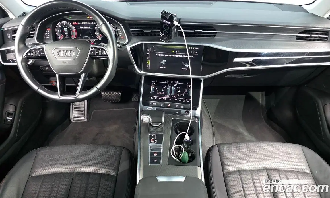 Audi A6 2020 2.0 автомат (гидро), фото 10