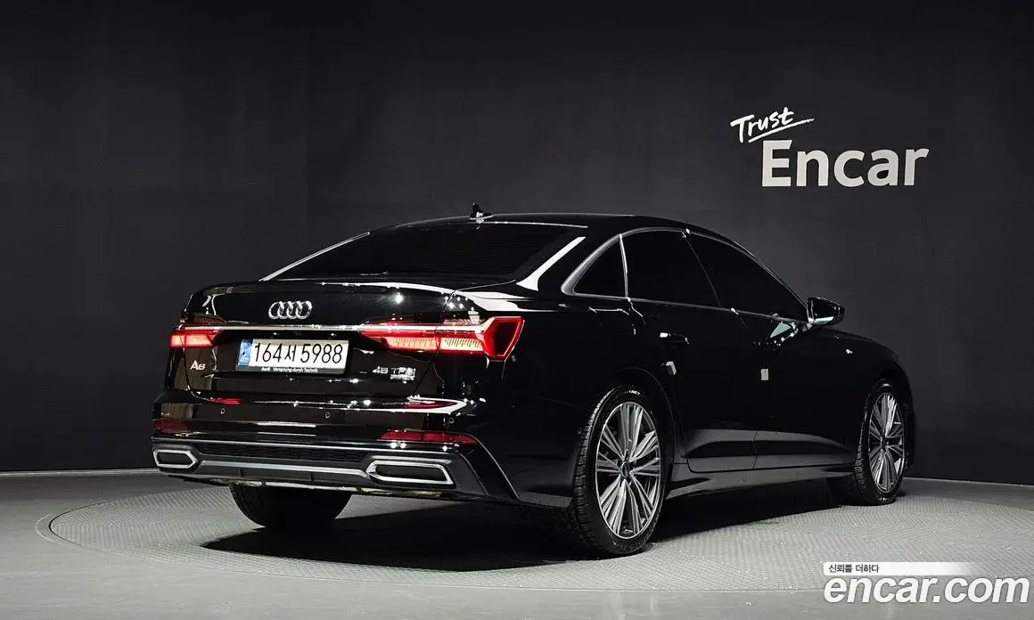 Audi A6 2023 2.0 автомат (гидро), фото 2