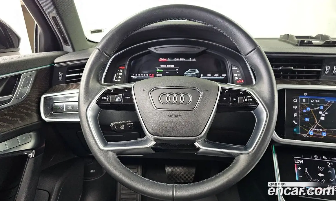 Audi A6 2023 2.0 автомат (гидро), фото 19