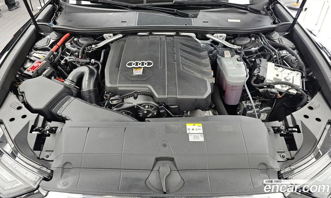 Audi A6 2023 2.0 автомат (гидро), фото 6
