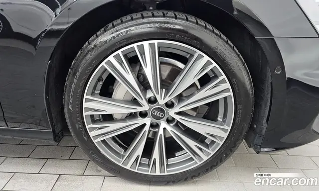 Audi A6 2023 2.0 автомат (гидро), миниатюра 7
