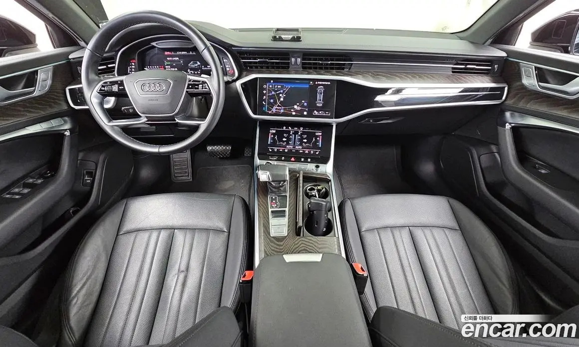Audi A6 2023 2.0 автомат (гидро), фото 10
