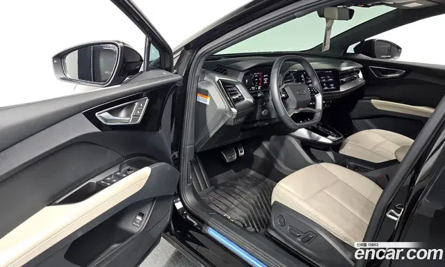 Audi Q4 e-tron 2022 0.2 автомат (гидро), миниатюра 12