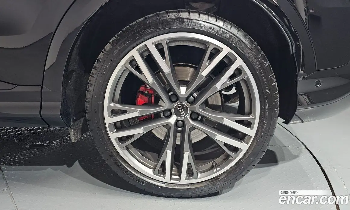 Audi Q5 2025 2.0 автомат (гидро), фото 6
