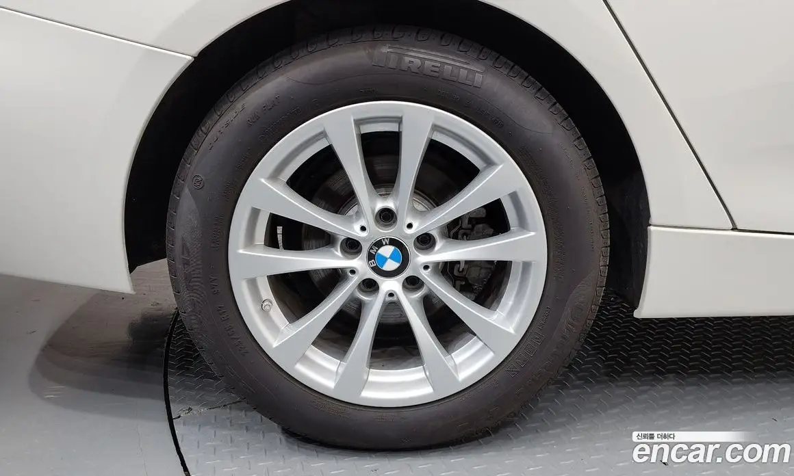 BMW 3 серия 2020 2.0 автомат (гидро), фото 5