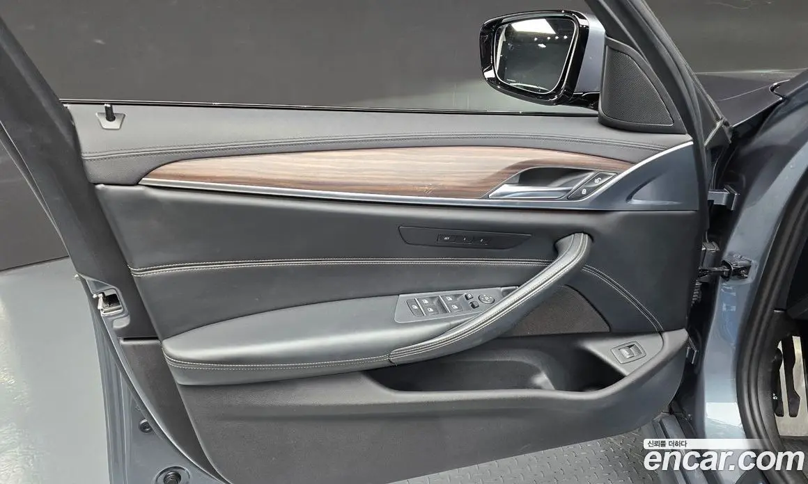 BMW 5 серия 2017 2.0 автомат (гидро), фото 13 BMW 5 серия 2017 2.0 автомат (гидро), фото 13