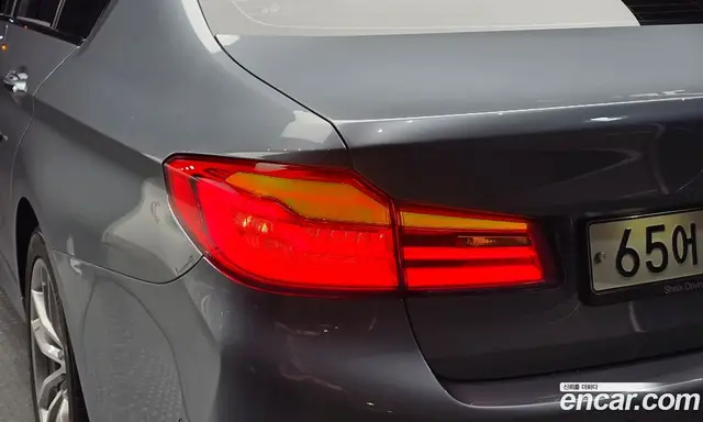 BMW 5 серия 2017 2.0 автомат (гидро), миниатюра 8 BMW 5 серия 2017 2.0 автомат (гидро), миниатюра 8