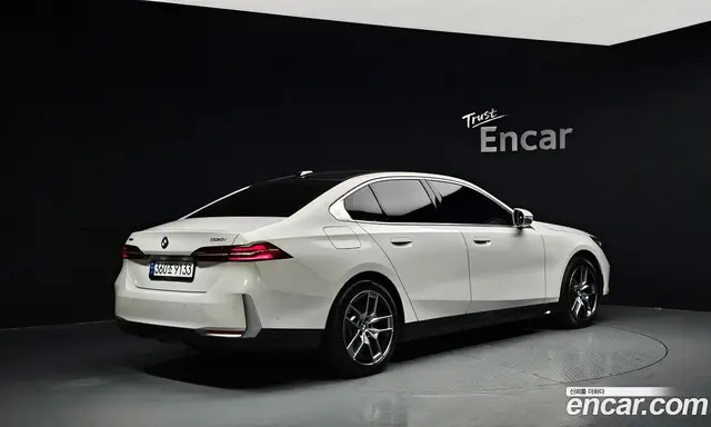 BMW 5 серия 2023 2.0 автомат (гидро), миниатюра 2