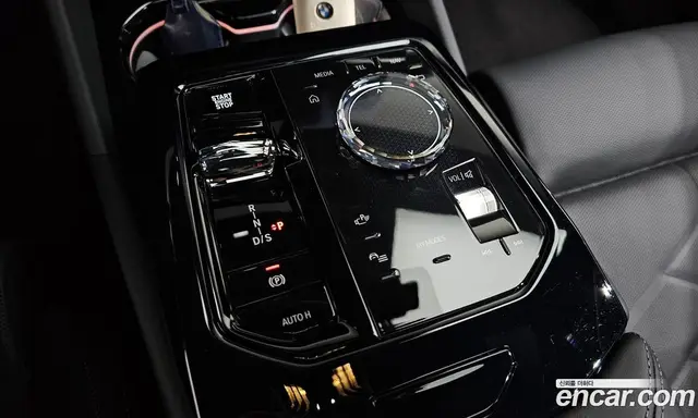 BMW 5 серия 2025 2.0 автомат (гидро), миниатюра 11 BMW 5 серия 2025 2.0 автомат (гидро), миниатюра 11