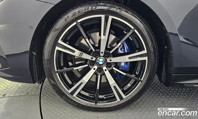 BMW 5 серия 2025 2.0 автомат (гидро), миниатюра 4 BMW 5 серия 2025 2.0 автомат (гидро), миниатюра 4