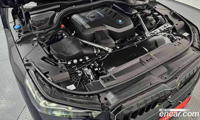BMW 5 серия 2025 2.0 автомат (гидро), миниатюра 5 BMW 5 серия 2025 2.0 автомат (гидро), миниатюра 5