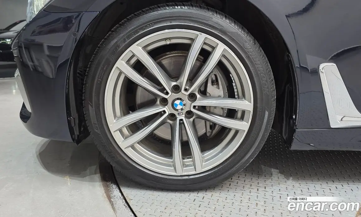 BMW 7 серия 2017 3.0 автомат (гидро), фото 5