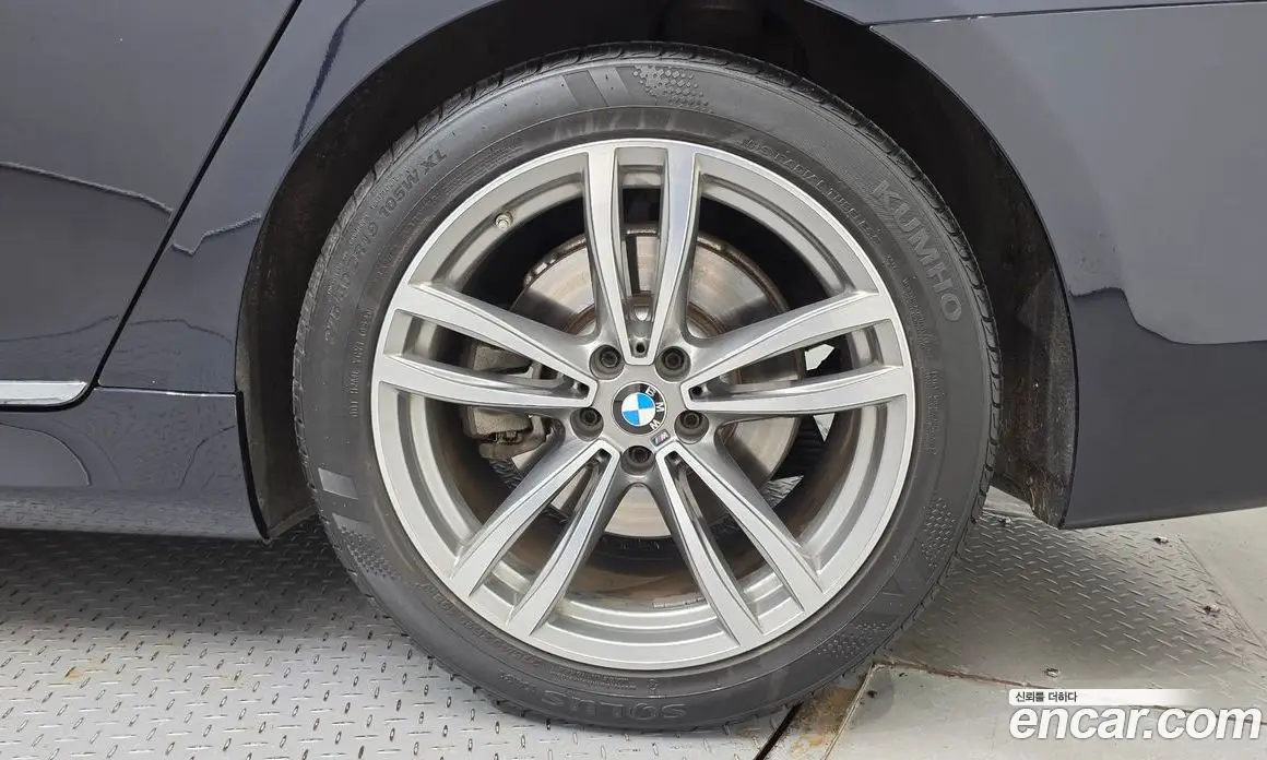 BMW 7 серия 2017 3.0 автомат (гидро), фото 7