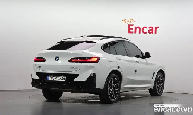 BMW X4 2022 2.0 автомат (гидро), миниатюра 2