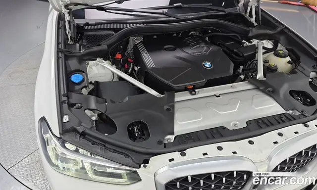 BMW X4 2022 2.0 автомат (гидро), миниатюра 6