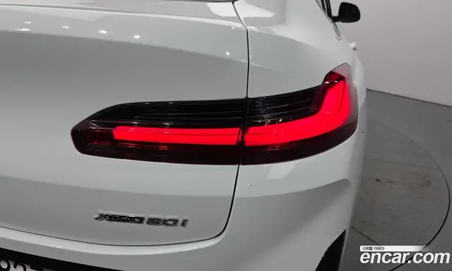 BMW X4 2022 2.0 автомат (гидро), миниатюра 9