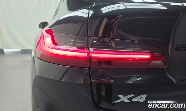 BMW X4 2024 2.0 автомат (гидро), миниатюра 9