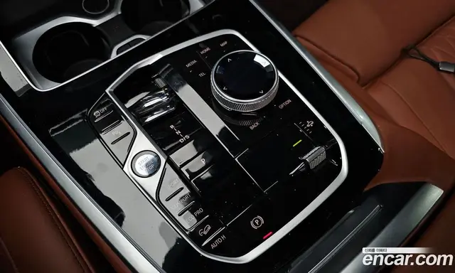 BMW X7 2023 3.0 автомат (гидро), миниатюра 12