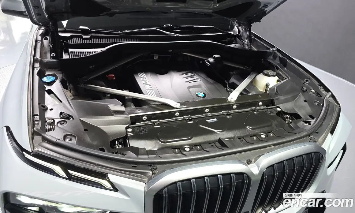 BMW X7 2024 3.0 автомат (гидро), фото 5