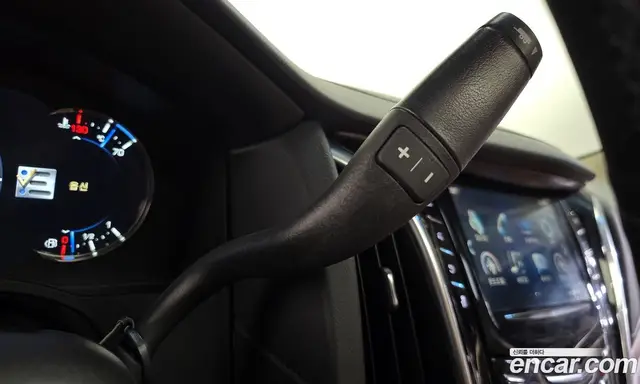 Cadillac Escalade 2018 6.2 автомат (гидро), миниатюра 12