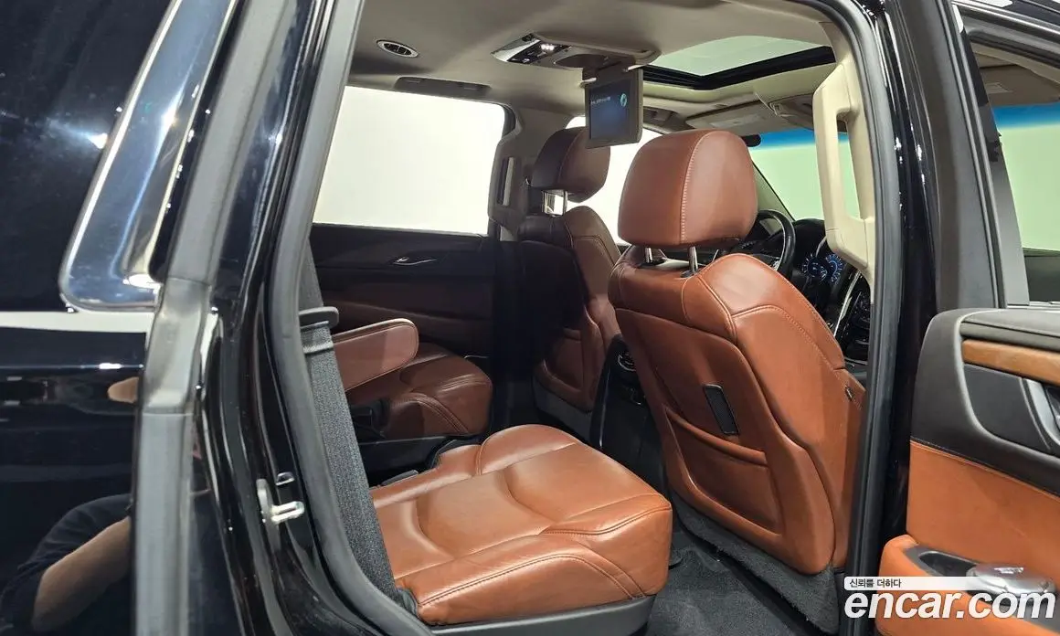 Cadillac Escalade 2018 6.2 автомат (гидро), фото 17