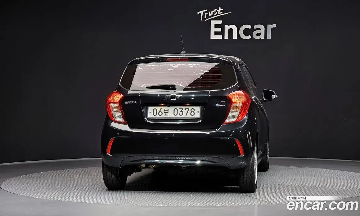Chevrolet Spark 2016 1.0 автомат (гидро), фото 4