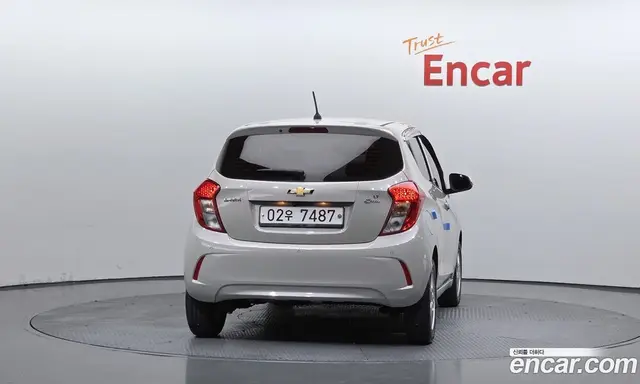 Chevrolet Spark 2017 1.0 автомат (гидро), миниатюра 4
