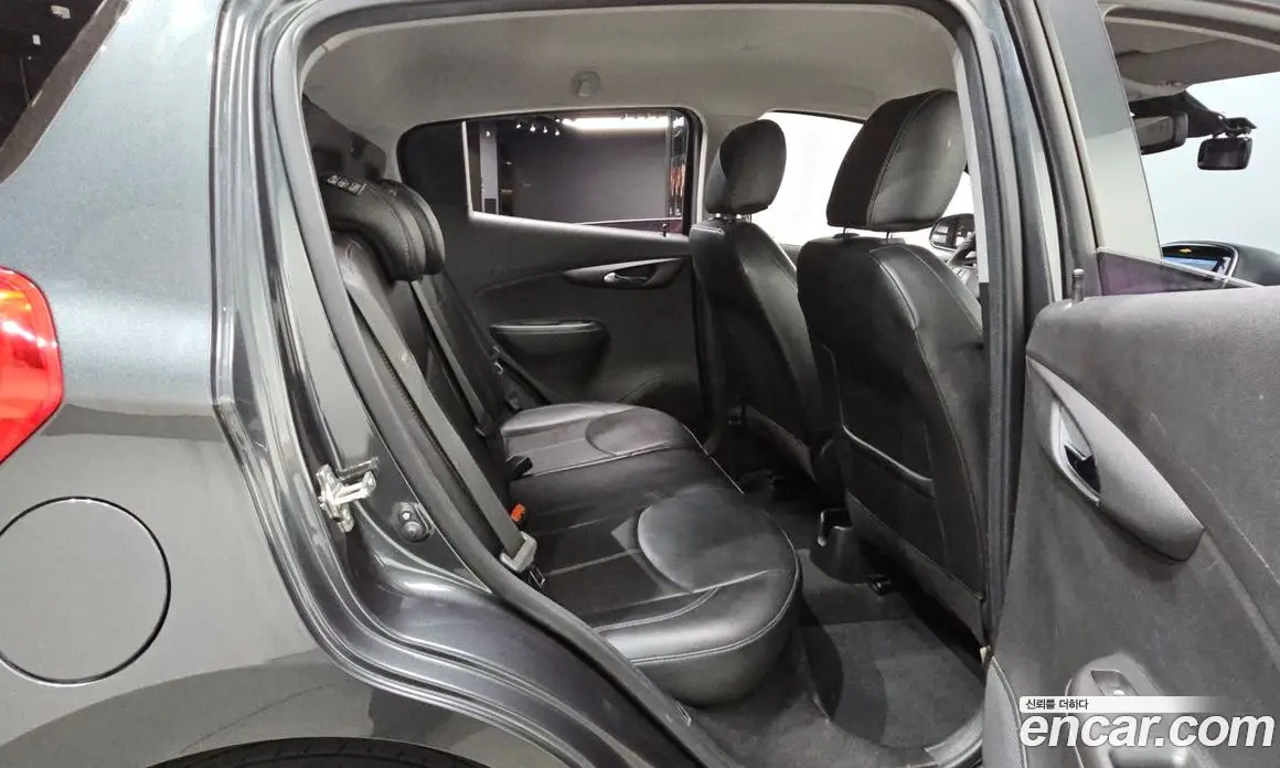 Chevrolet Spark 2018 1.0 автомат (гидро), фото 16