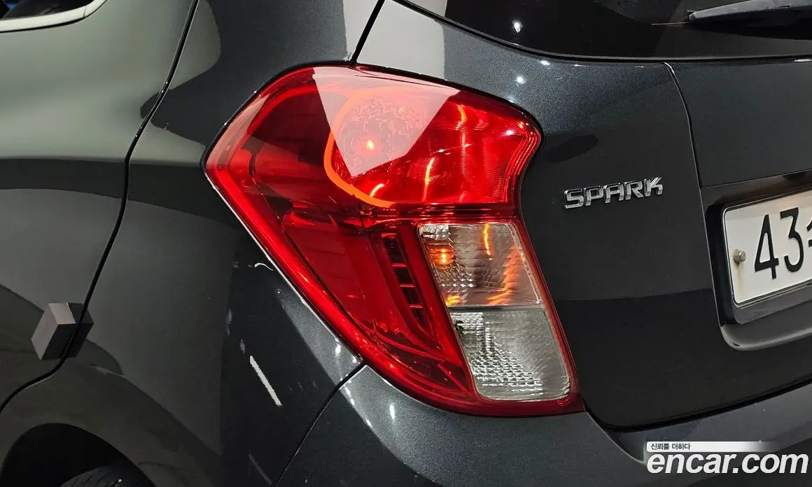 Chevrolet Spark 2018 1.0 автомат (гидро), фото 9
