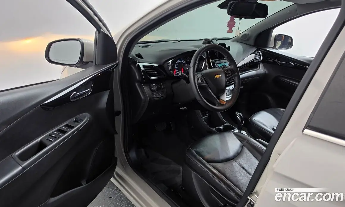 Chevrolet Spark 2018 1.0 автомат (гидро), фото 13