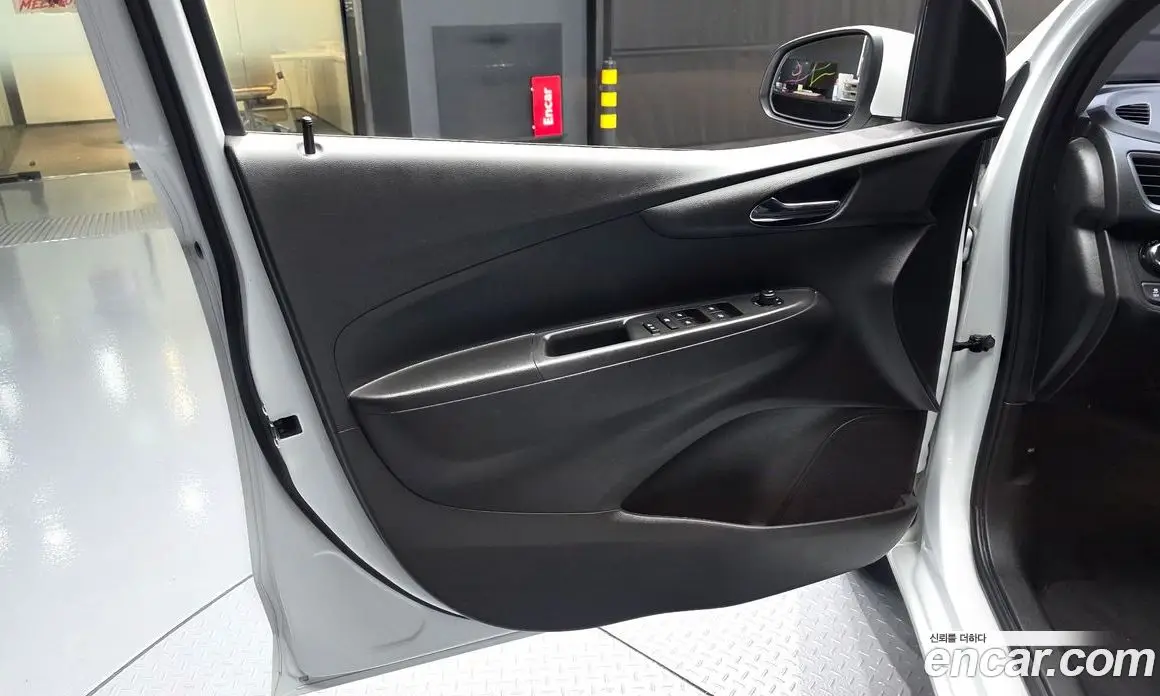 Chevrolet Spark 2019 1.0 автомат (гидро), фото 14