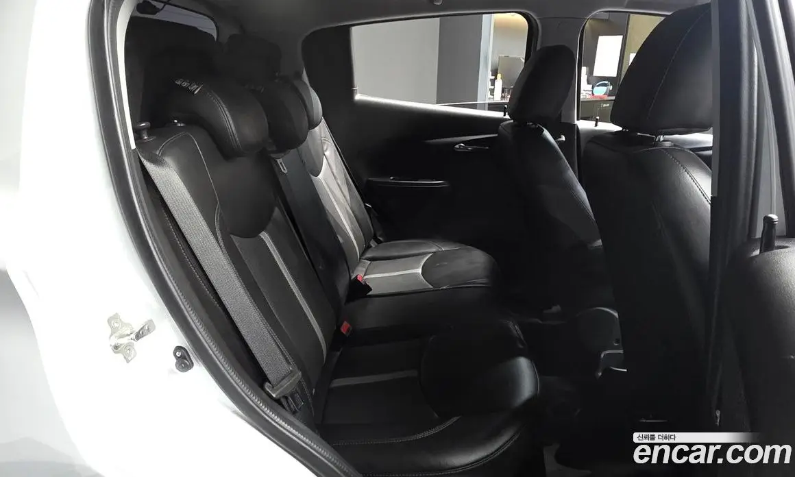 Chevrolet Spark 2019 1.0 автомат (гидро), фото 16