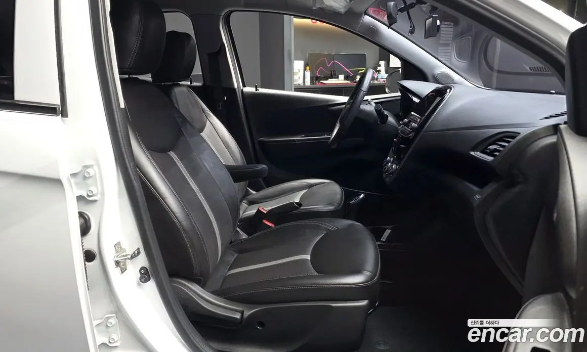 Chevrolet Spark 2019 1.0 автомат (гидро), фото 17