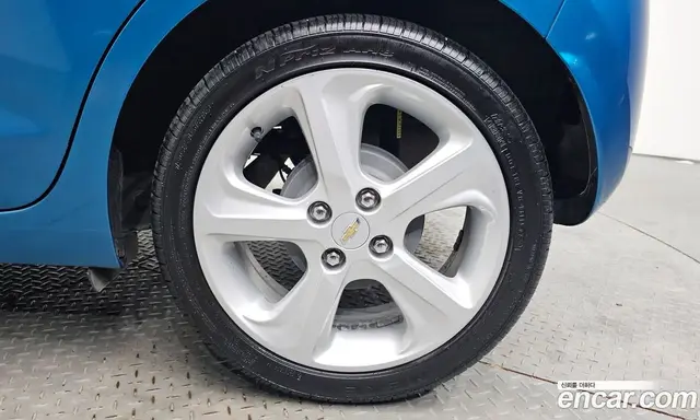 Chevrolet Spark 2019 1.0 механика, миниатюра 7