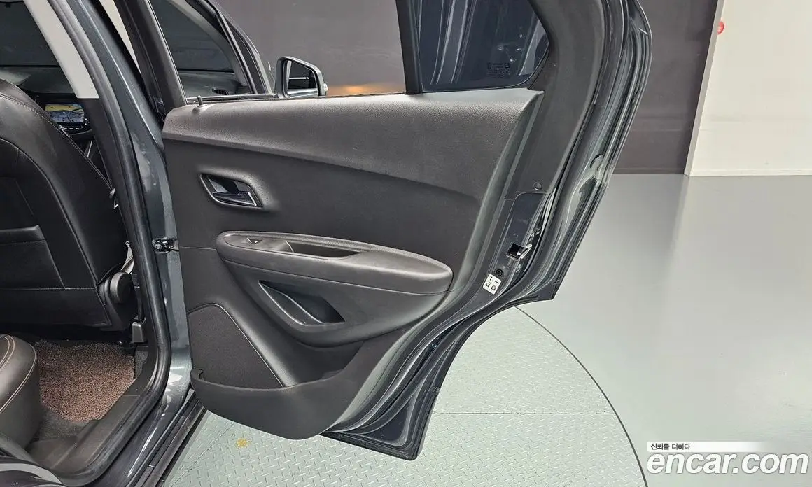 Chevrolet Trax 2017 1.6 автомат (гидро), фото 15