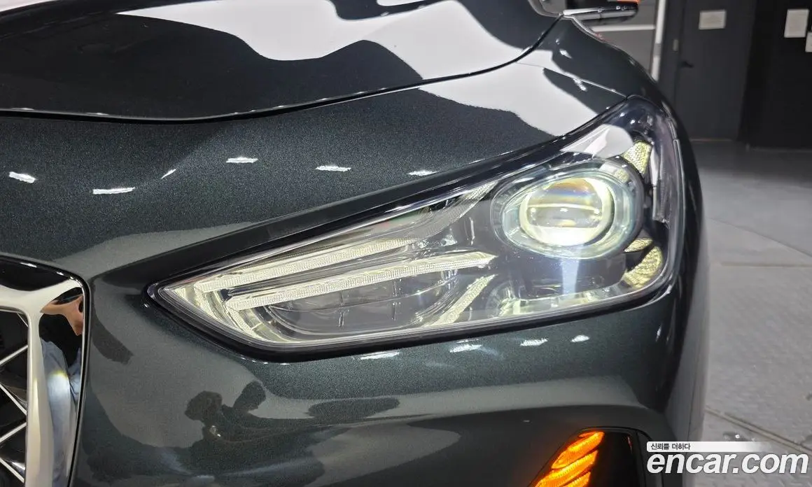 Genesis G70 2019 2.0 автомат (гидро), фото 7 Genesis G70 2019 2.0 автомат (гидро), фото 7