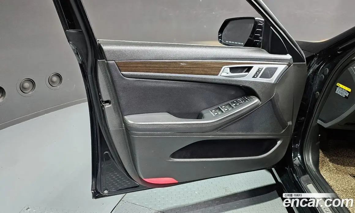 Genesis G80 2017 3.3 автомат (гидро), фото 14