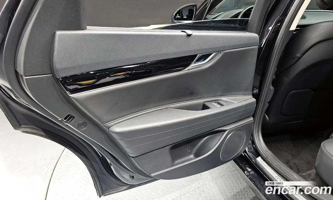 Genesis G80 2023 3.5 автомат (гидро), фото 14 Genesis G80 2023 3.5 автомат (гидро), фото 14