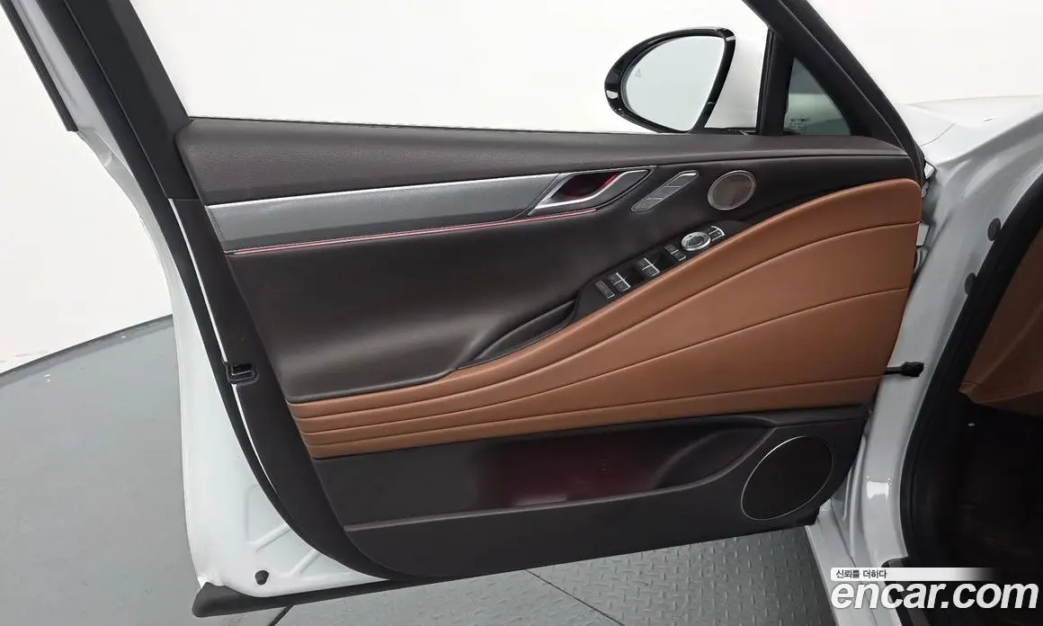 Genesis G80 2023 2.5 автомат (гидро), фото 13