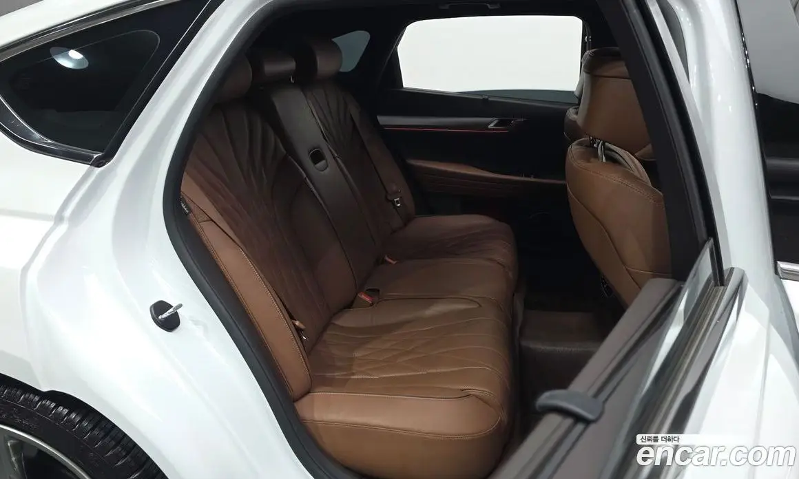 Genesis G80 2023 2.5 автомат (гидро), фото 16