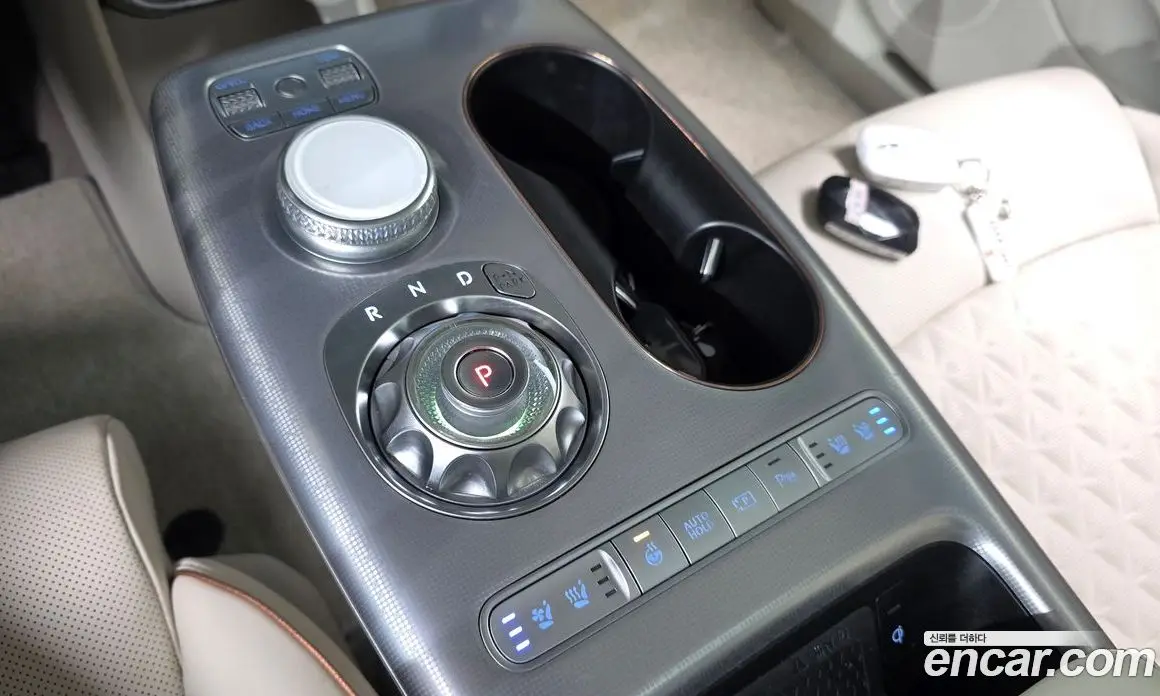 Genesis GV60 2024 0.1 автомат (гидро), фото 12 Genesis GV60 2024 0.1 автомат (гидро), фото 12