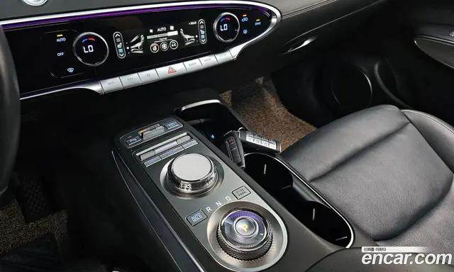 Genesis GV70 2021 2.5 автомат (гидро), миниатюра 11 Genesis GV70 2021 2.5 автомат (гидро), миниатюра 11