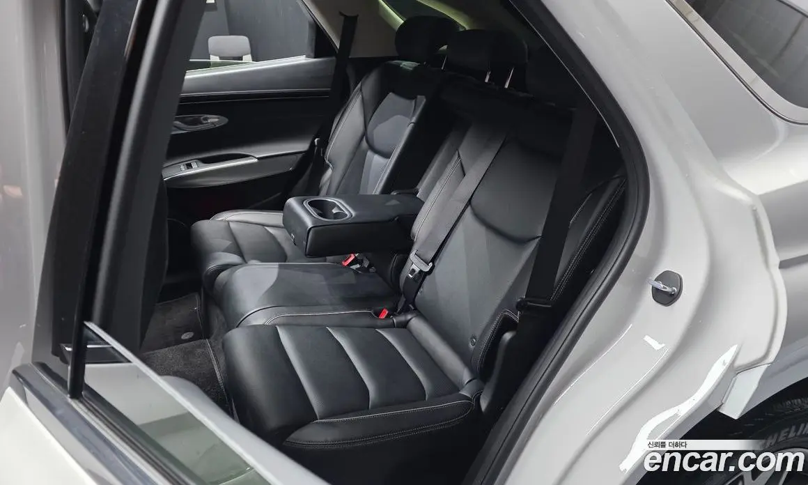 Genesis GV70 2022 2.5 автомат (гидро), фото 18